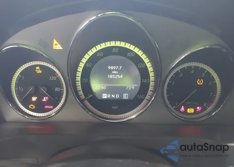 2011 Mercedes-Benz C 300 Luxury 4Matic/Sport 4Matic из США, поврежденный, VIN WDDGF8BB1BR165117